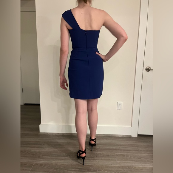 BCBGMAXAZRIA Blue One Shoulder Cocktail Dress - Picture 3 of 4